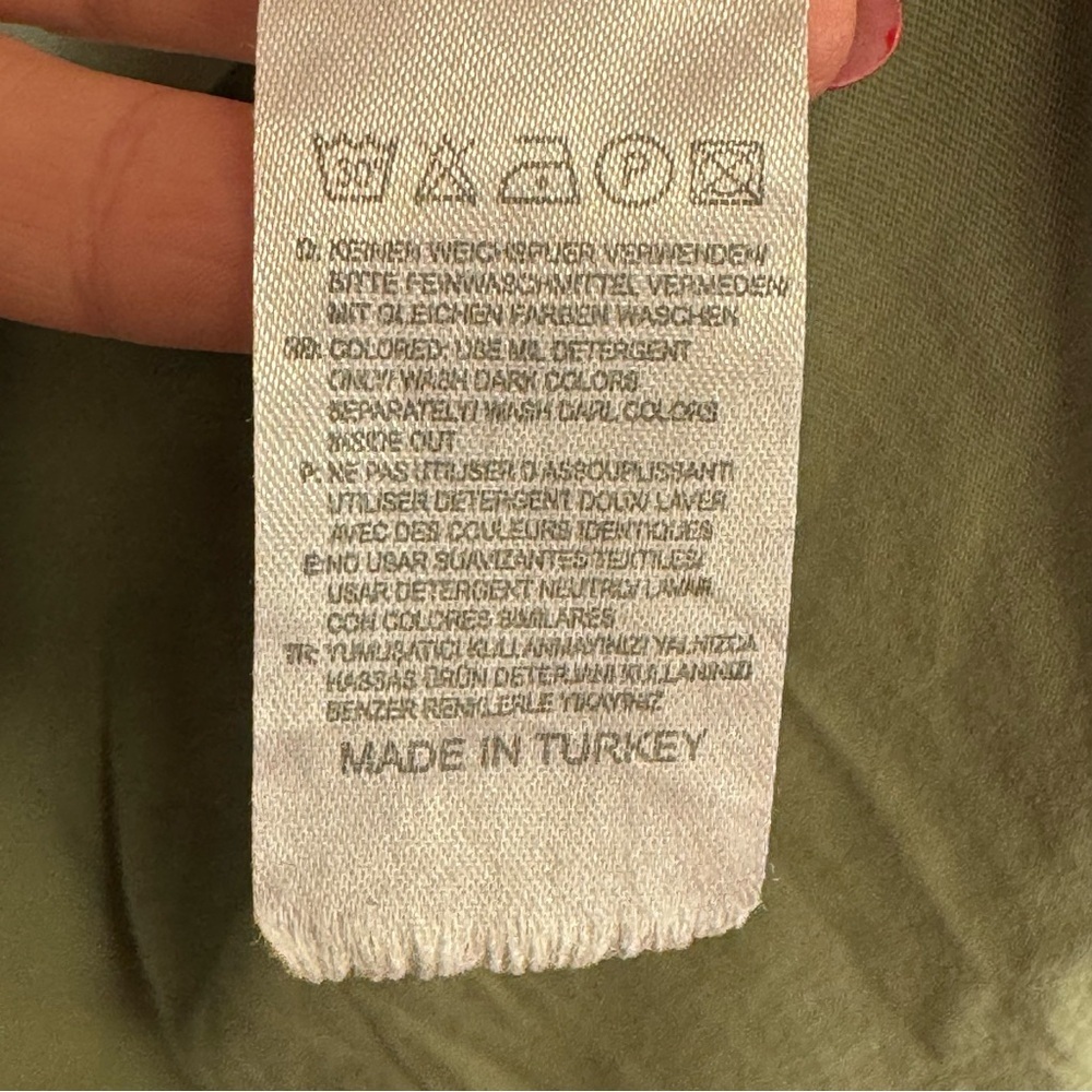 Nike Air Paris Saint-Germain Logo T-Shirt in Soft Green Small - Picture 6 of 6